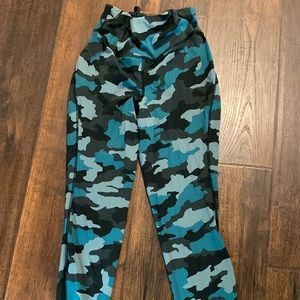 Lululemon base pace leggings size 8